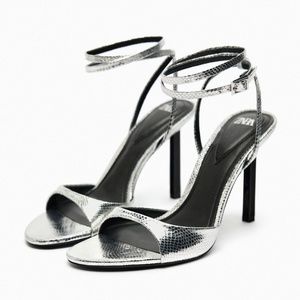 Heeled Ankle Strap Sandals